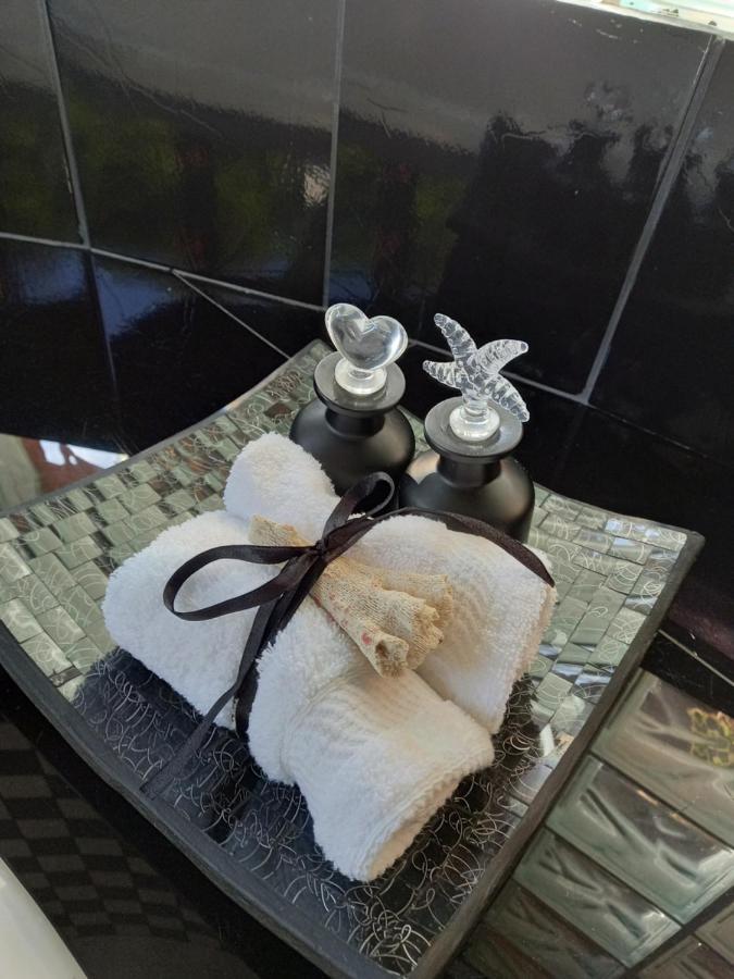 Luxury Suites Vila Indonesia Garopaba Exteriör bild