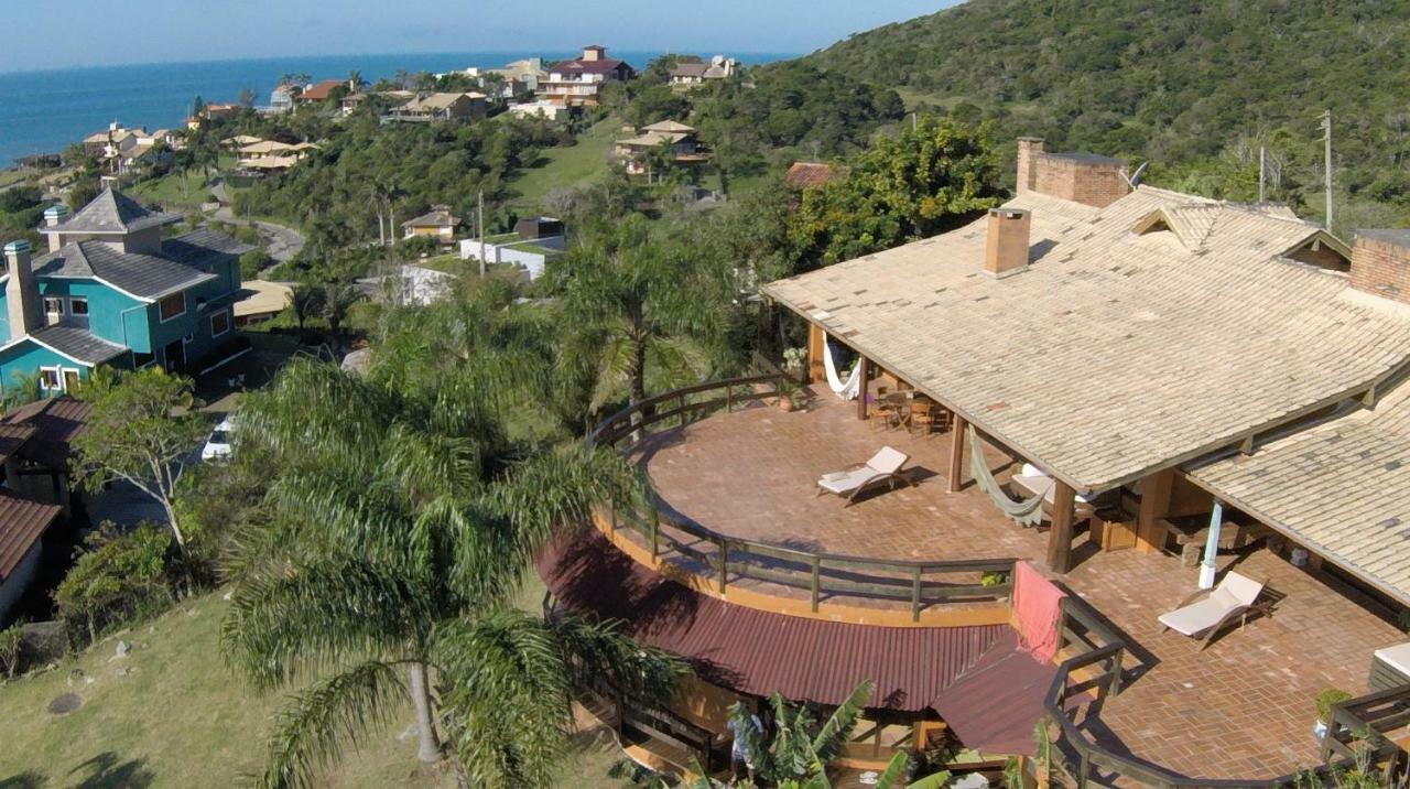 Luxury Suites Vila Indonesia Garopaba Exteriör bild
