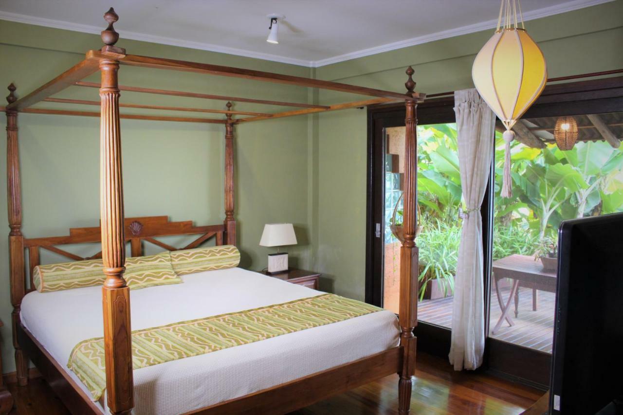 Luxury Suites Vila Indonesia Garopaba Exteriör bild