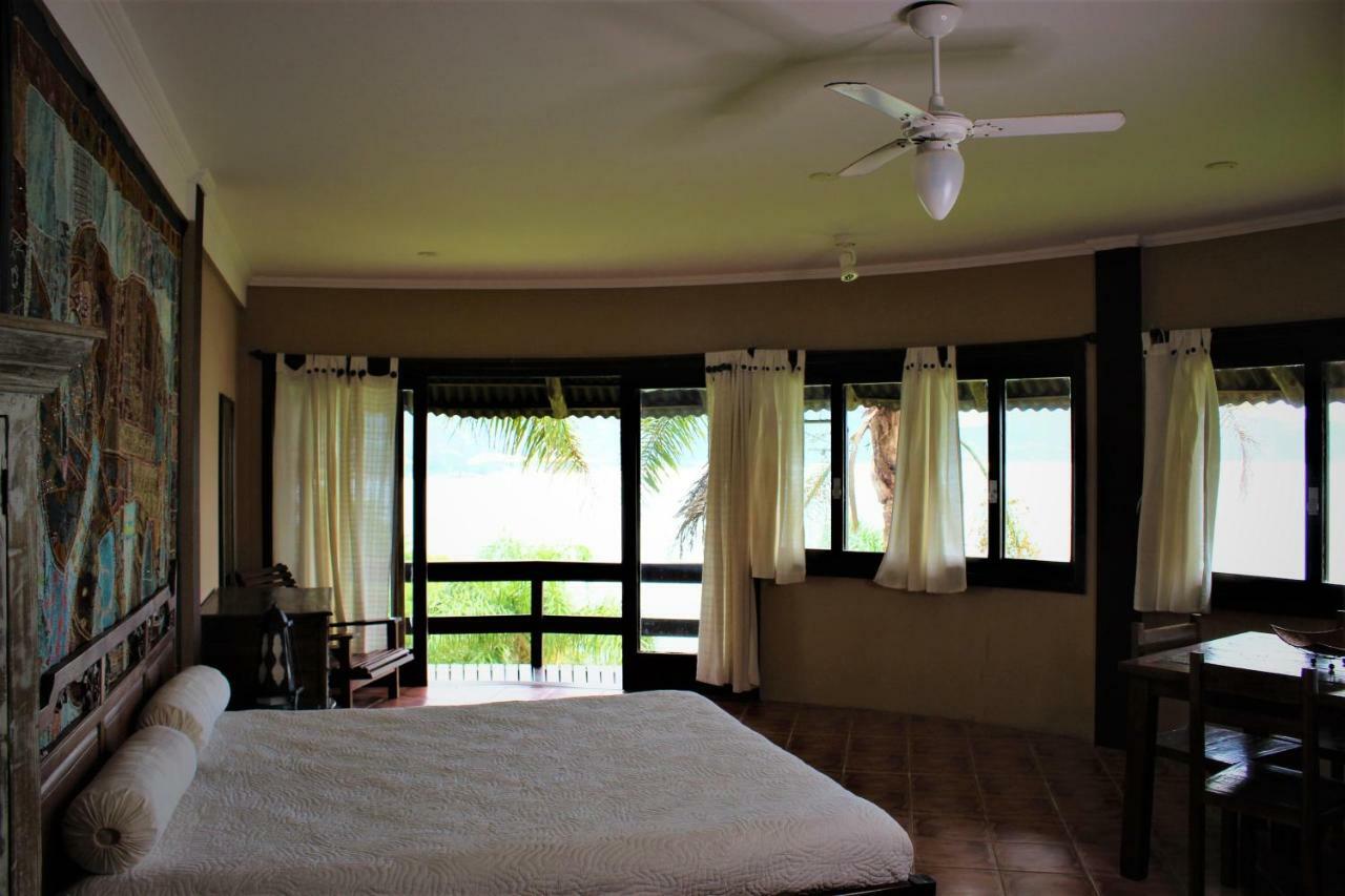 Luxury Suites Vila Indonesia Garopaba Exteriör bild