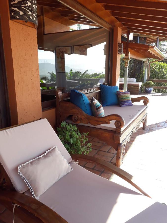 Luxury Suites Vila Indonesia Garopaba Exteriör bild