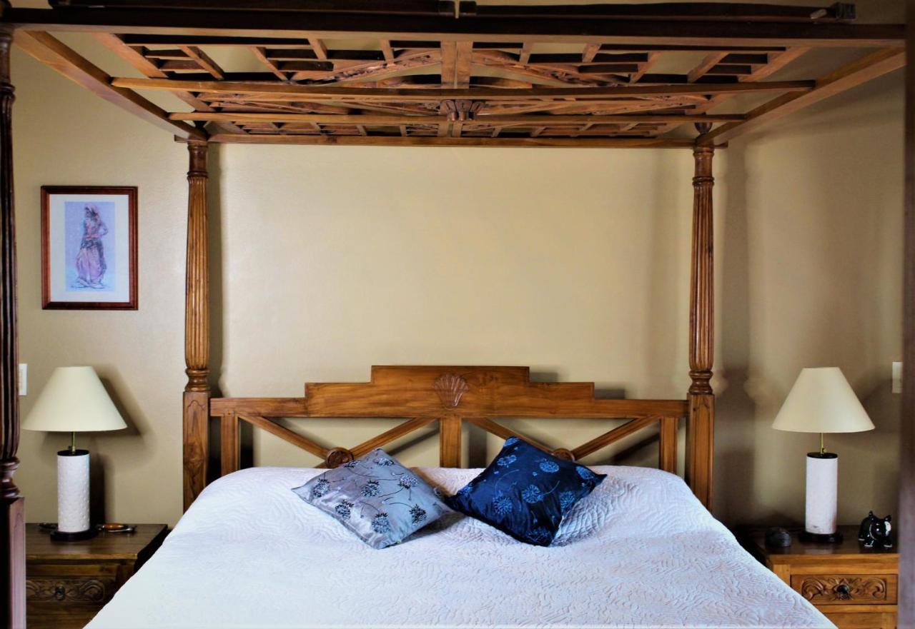Luxury Suites Vila Indonesia Garopaba Exteriör bild